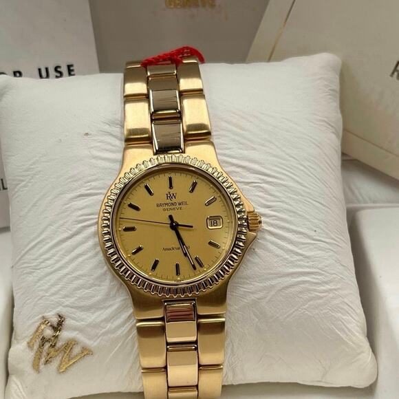 Raymond Weil Geneve Amadeus 9205 Vintage Quartz Swiss Wristwatch GP Old New - Picture 2 of 12